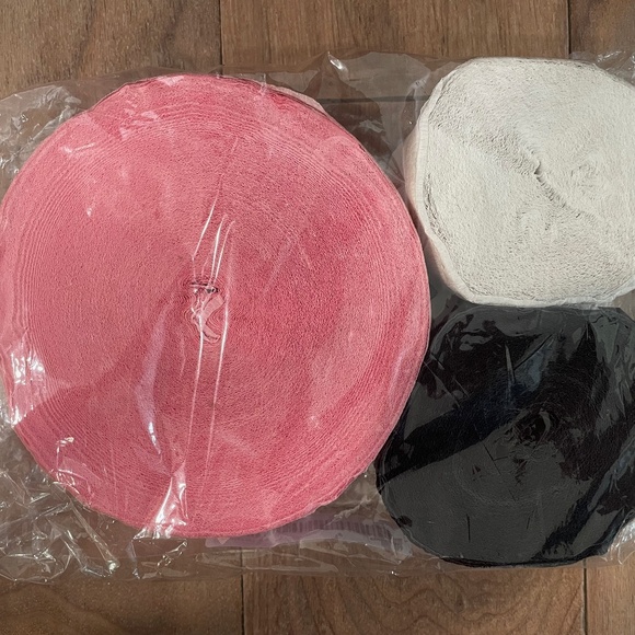 3-Pack of Crepe Paper Streamers: Pink, Black, White - Picture 1 of 6